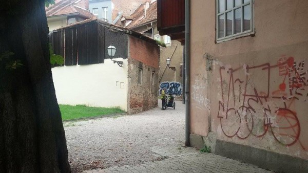 11934470_1468707090122767_105176003_n