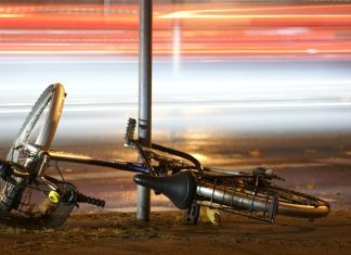 Pregazio BICIKLISTA i na mjestu ga USMRTIO