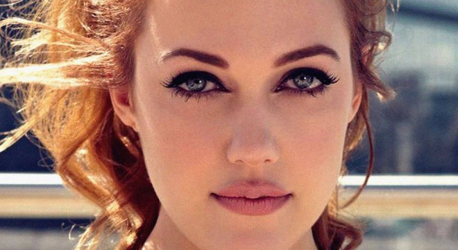 Meryem-Uzerli-Face-New-Images