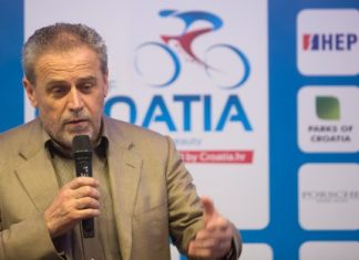 STIPENDIJE SE DIJELE VEĆ DESET GODINA: U Dvercu se obilježava ova bitna godišnjica