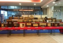 RETROLJUPCI POHRLITE U DUBRAVU: Pogledajte impresivnu kolekciju vintage radio aparata (FOTO)