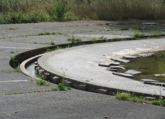 UMJESTO DA UREDE POSTOJEĆE, ONI GRADE NOVE: Na ovim zapuštenim fontanama treba ‘delati’ (FOTO)