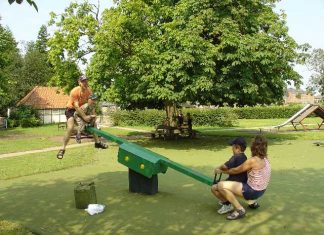 Zastrašujući rezultati: Djeca su vjerovala strancu koji im je obećao da će ih odvesti tati