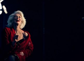 CARICA IZ CENTRA: Nema tko se za ovom gospođom u zlatnim godinama nije okrenuo (FOTO)