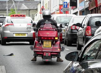 U prometnim nesrećama teško ozlijeđeni motociklist i dijete pješak