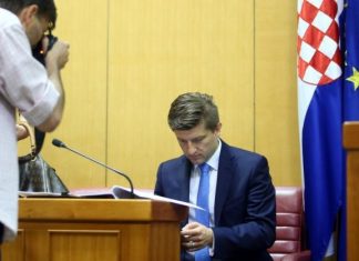 JEFTINIJE VOĆE, POVRĆE, RIBA, JAJA Neki trgovački lanci već su snizili cijene određenih proizvoda