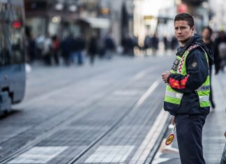Gužve na cestama, zatvoren dio Radničke, moguća odstupanja i u autobusnom prometu