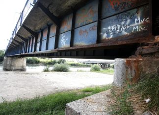 OBEĆANJE LUDOM RADOVANJE: Od najavljene sanacije mostova opasnih po život, čini se, neće biti ništa