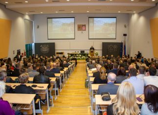 ‘POKUŠAO ME DIRATI, REKLA SAM DA NE ŽELIM’ Zagrebačka studentica otvorila dušu o profesoru zlostavljaču