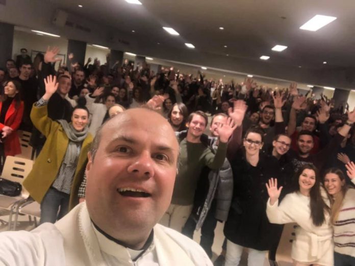 53742579_2661156977234674_7548365174013427712_n