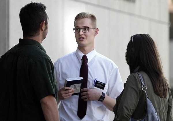 64504852_2305685053083878_8416178644908507136_n