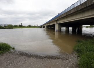ALARMANTNO STANJE: Ima i opasnijih mostova od Savskog! Državni tajnik: ‘Svi se moramo zapitati preko čega mi to svaki dan vozimo’