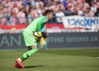 FRANCUZI DOŠLI PO VATRENOG VRATARA! Dinamo dobio ponudu koja je odbijena prije nego li je uopće stigla