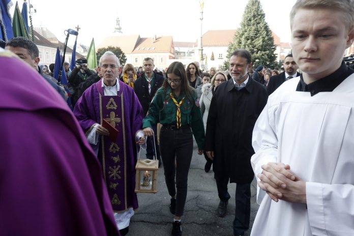 jandrokovic_svjetlo4-151219