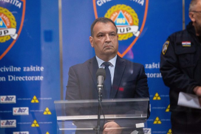 stozer_press10-300320