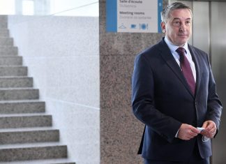 Zagrebačke domove porušio je potres, a za privremene popravke, Vlada po kućanstvu daje i do 20 tisuća kuna