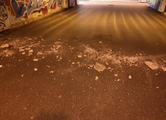 JOŠ NIJE NA REDU ZA OBNOVU: U zagrebačkom pothodniku urušio se strop!