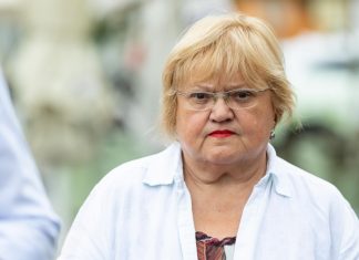 Mrak-Taritaš oplela po gradonačelniku: ‘Bandić voli paradirati, slikati se i obećavati, a nije se puno primio posla’