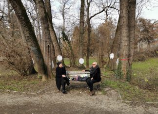 (FOTO) NEDJELJNA KAVA U NOVOM RUHU: Njima ni zatvoreni kafići nisu pomrsili račune