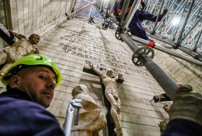 Zagreb: U tijeku su posljednje pripreme za obnovu unutrašnjosti Katedrale stradale u potresu