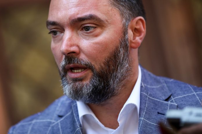 Sarajevo: Konferencija za medije Staše Košarca, Ministra trgovine i ekonomskih odnosa