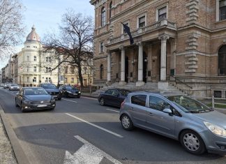 GUŽVE NA CESTAMA PREMA CENTRU GRADA Radovi na cestama usporavaju vožnju