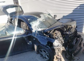 (FOTO) IZBJEGLA TRAGEDIJU! Djevojka (18) sletjela s ceste zbog pijanog vozača (67) koji se vozio u suprotnom smjeru