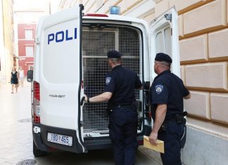 POLICIJA ZAKLJUČILA ISTRAGU! Roditelji su doista zlostavljali djevojčicu, ’Tjelesnim kažnjavanjem zadobila je više ozljeda po glavi i tijelu’