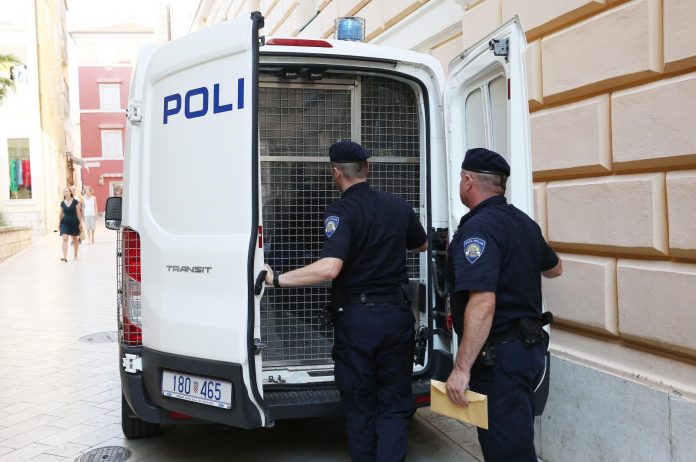 policija uhićenje