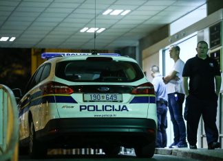 INCIDENT U MARTIĆEVOJ: Bakica uzela sandale i nalupala medicinsku sestru, intervenirala je policija