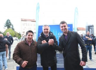 ‘IZGRADIT ĆEMO NOVE ŠKOLE I PARKOVE’ Škoro u Dubravi obećao rješavanje problema pruge u Trnavi