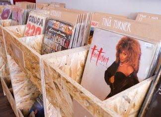 (FOTO) Novo hit mjesto u Dubravi za sve ljubitelje gramofonskih ploča: ‘To će postati dnevni boravak našeg kvarta’