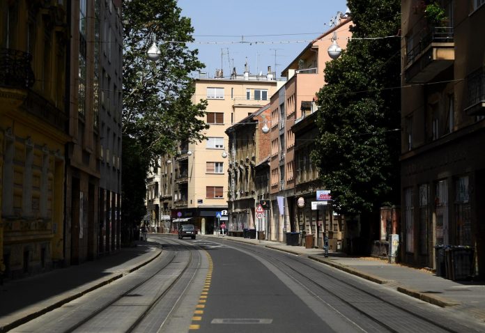 prazan zagreb prazne ulice Zagreb: Velike vrućine ispraznile gradske ulice
