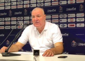 BIVŠI TRENER CIBONE ODUSTAO! Isključili ga s utakmice pa mu pozlilo u svlačionici: Na klupu se više ne vraća!