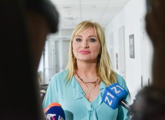 BURNO U POLIKLINICI ZA DJECU Buljan Flander odnosi dokumente o poslovanju? Intervenirala policija