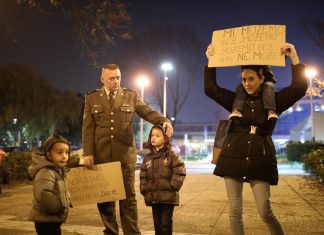 RODITELJI-ODGOJITELJI DOBIVAJU PODRŠKU OPORBE Idu na sastanak u Sabor