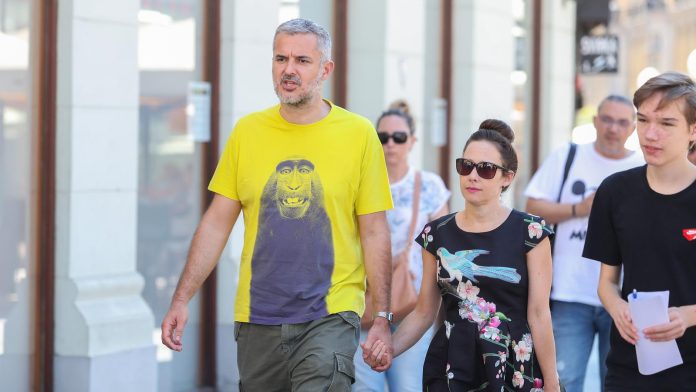 Zagreb: Supružnici Raspudić u šetnji gradom