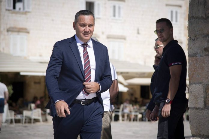 Marijan Kustic Cropix