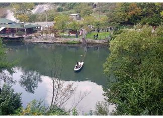 UŽAS U SRBIJI! Puknuo viseći most: Dvije osobe su poginule, deseci su ozlijeđeni