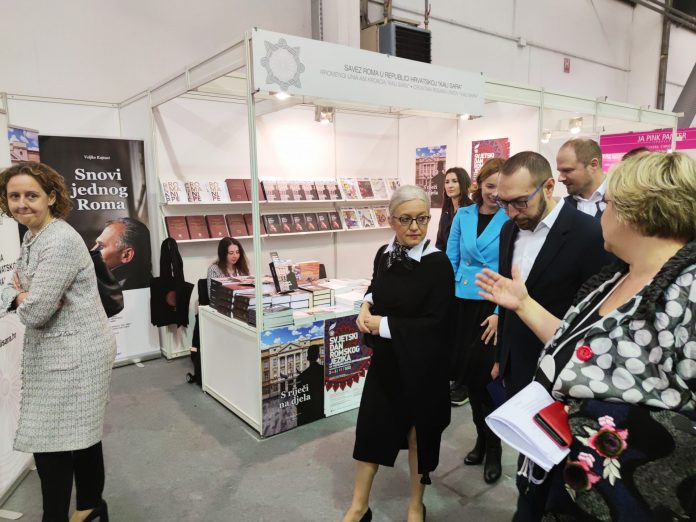 TOMISLAV TOMAŠEVIĆ