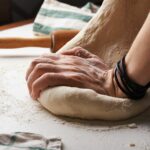 Pekari otkrili trik s kojim vam se tijesto neće lijepiti: Ne dodavajte brašno, iskoristite drugi sastojak