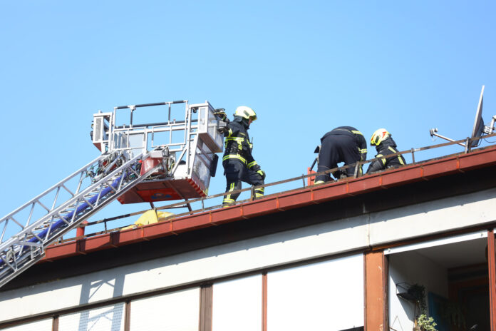 Zagreb, 20.07.2023 - Saniranje posljedica jucerasnjeg jakog nevremena