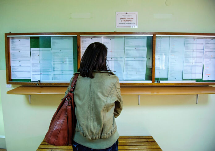 Sibenik,26.01.2016 - Nezaposleni gradajni pokusavaju pronaci posao preko Zavoda za zaposljavanje