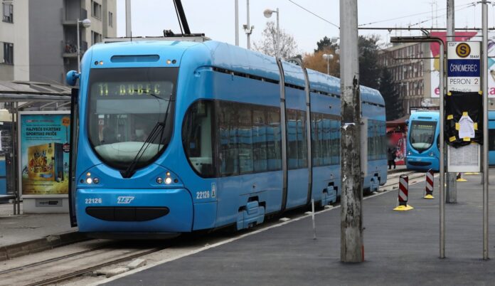 Zagreb, 15.12.2020 - Radovi na obnavljanju tramvajskog i autobusnog okretista Crnomerec