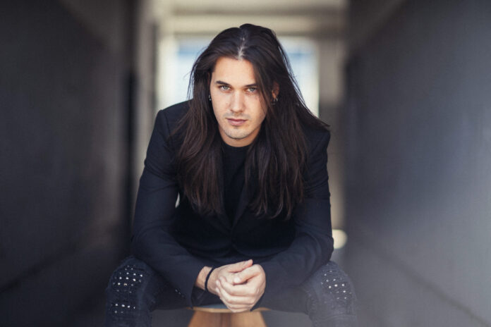 Zagreb 21.08.2021 - Pjevac Dino Jelusic postaje clan grupe Whitesnake