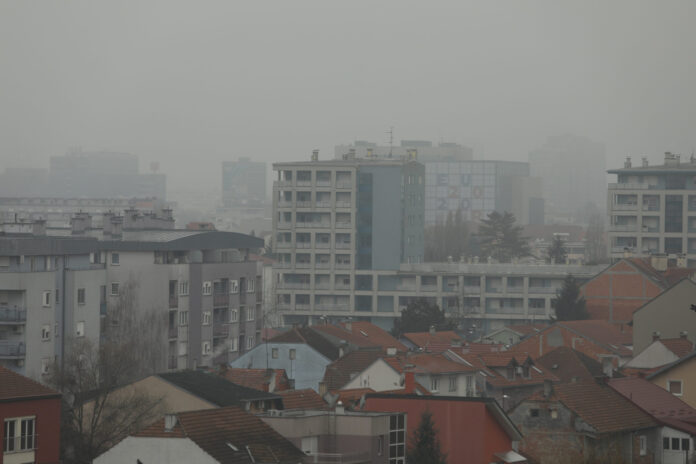 Zagreb, 18.01.2020 - Zbog magle i lose kvalitete zraka smanjena vidljivost na sirem podrucju grada