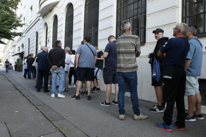 Zagreb, 15.09.2023 - HNB izdaje prvu prigodnu optjecajnu kovanicu od 2 eura