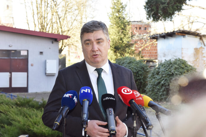 Sibinj, 16.02.2024 - Predsjednik Milanovic na svecanoj sjednici Opcinskog vijeca Sibinj povodom obiljezavanja 89. obljetnice Sibinjskih zrtava