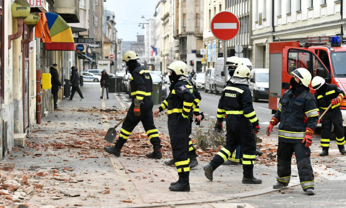 Zagreb, 22.03.2020 - Saniranje posljedica jutrosnjeg potresa koji je pogodio Zagreb i okolicu
