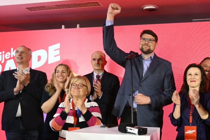 Zagreb, 17.04.2024 - IZBORI 2024: Pedja Grbin obratio se okupljenima u stozeru Rijeke pravde